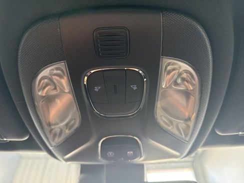 New 2025 Jeep Compass Limited w/ Sun & Sound Group image 24