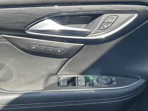 Used 2023 Buick Envision Essence w/ Sport Touring Package AWD/4WD image 24