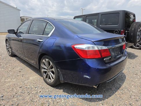 Used 2013 Honda Accord Sport image 9