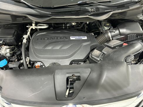 Used 2019 Honda Odyssey EX-L image 18