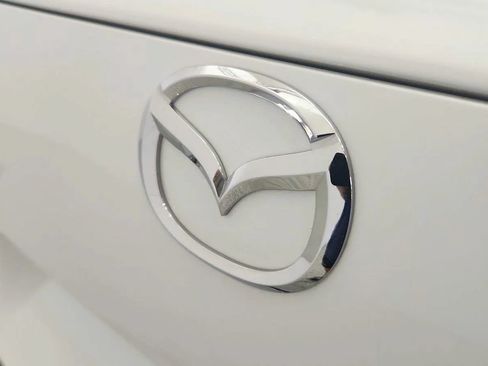 Used 2025 MAZDA CX-50 AWD 2.5 Hybrid w/ Premium Pkg image 34