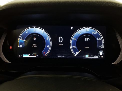 Used 2025 Jeep Grand Cherokee L Laredo RWD image 17