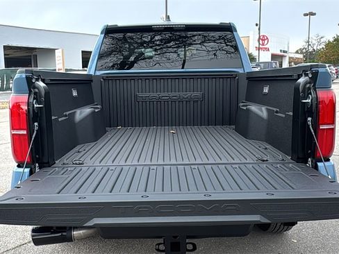 New 2026 Toyota Tacoma SR5 image 34