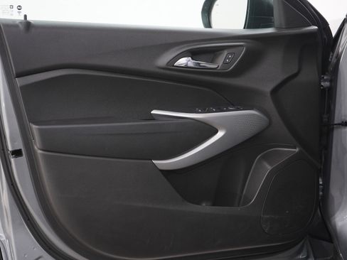 Used 2024 Chevrolet Trax LS w/ Driver Confidence Package FWD image 20