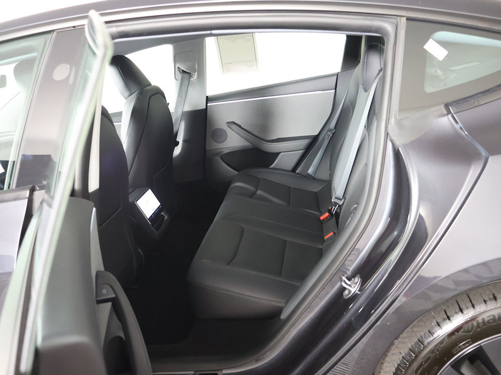 Used 2025 Tesla Model 3 Long Range RWD image 36
