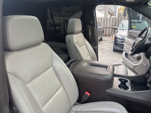 Used 2021 Chevrolet Tahoe LT w/ Rear Media and Nav Package image 21