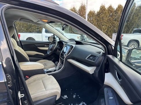 Used 2019 Subaru Ascent Premium image 17