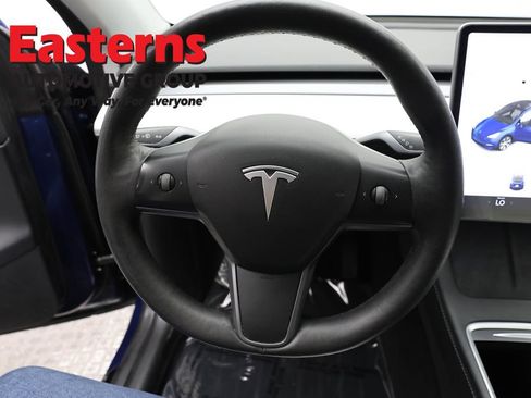 Used 2021 Tesla Model Y Long Range AWD/4WD image 10