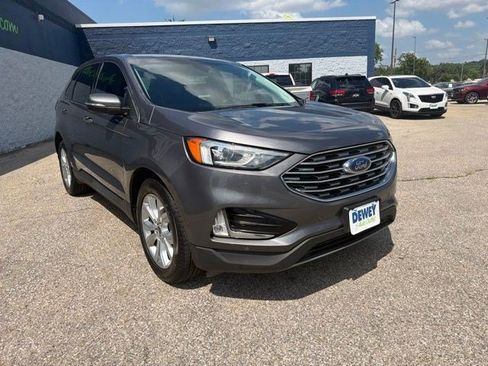 Used 2022 Ford Edge Titanium AWD/4WD image 7