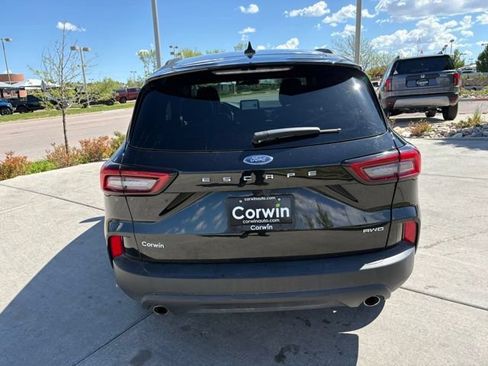 Used 2025 Ford Escape ST-Line AWD/4WD image 7