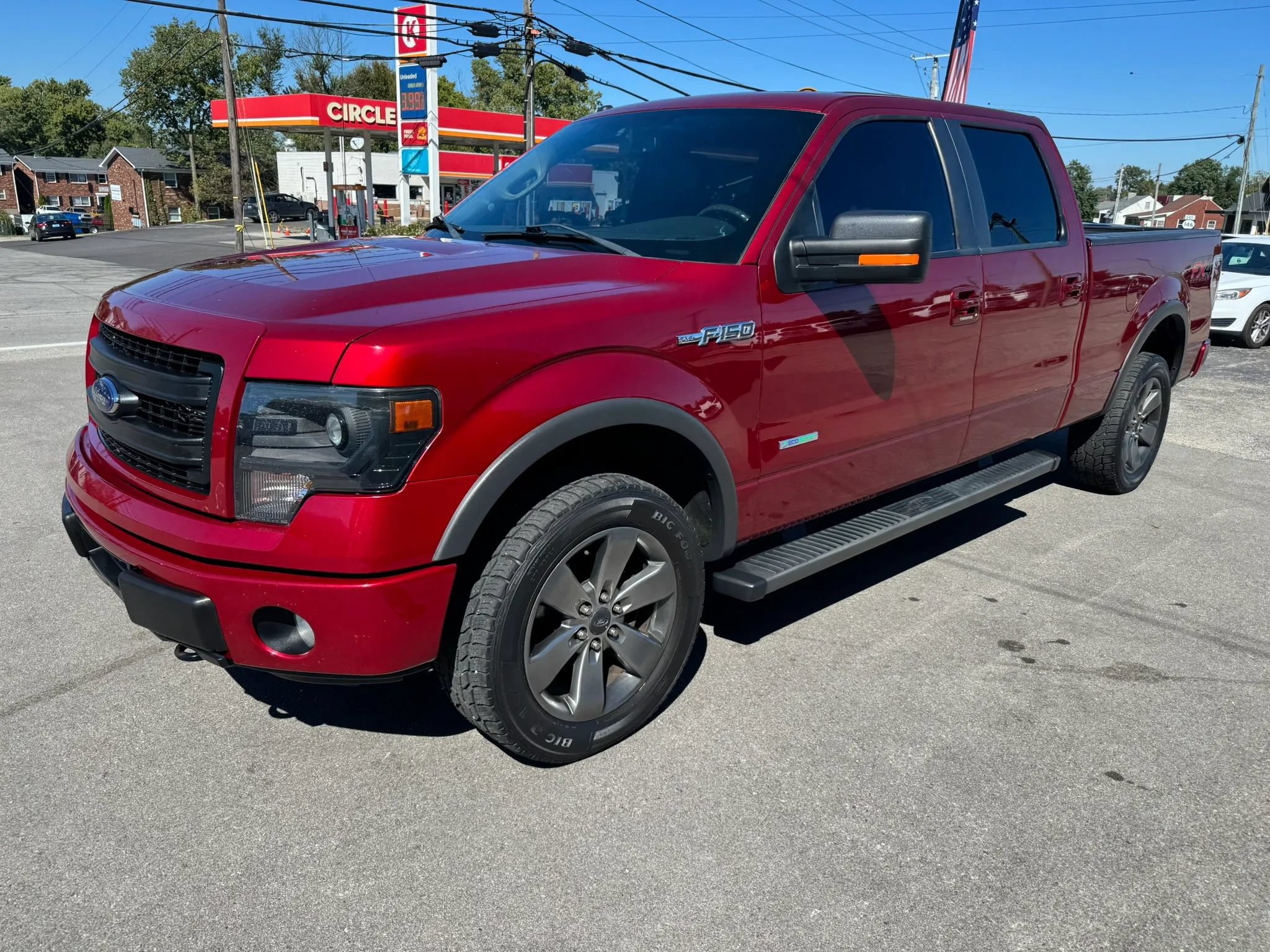 Used 2014 Ford F150 FX4 w/ Equipment Group 402A Luxury AWD/4WD image 4