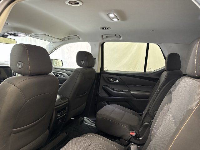 Used 2020 Chevrolet Traverse LT FWD image 13