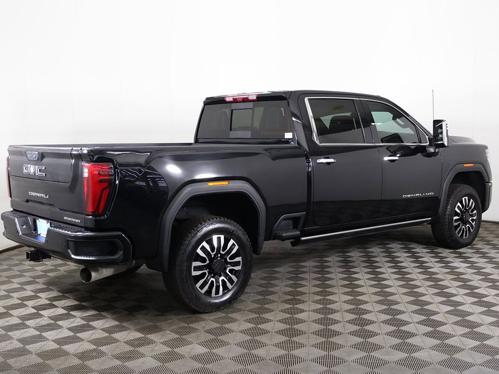 Used 2025 GMC Sierra 2500 Denali Ultimate AWD/4WD image 16
