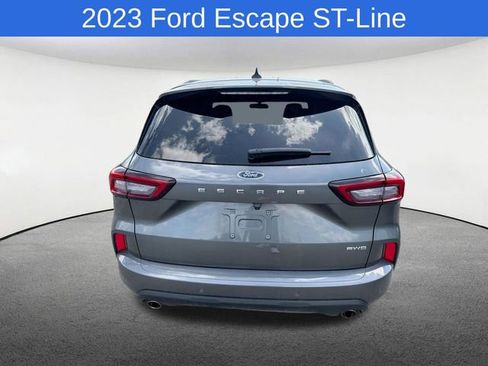 Used 2023 Ford Escape ST-Line w/ Tech Pack #1 AWD/4WD image 14