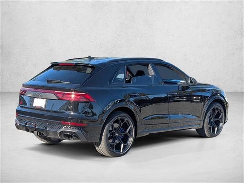 New 2026 Audi RS Q8 performance image 2