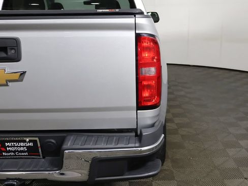 Used 2019 Chevrolet Colorado W/T w/ WT Convenience Package AWD/4WD image 13