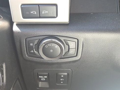 Used 2019 Ford F150 Lariat AWD/4WD image 27