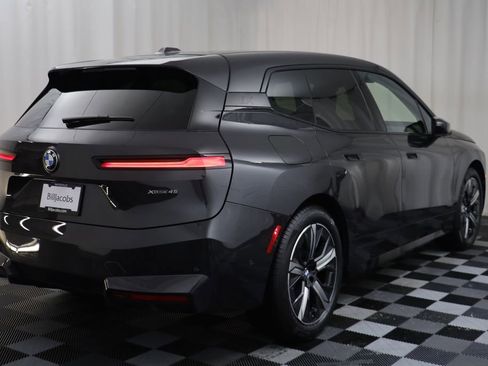 New 2026 BMW iX xDrive45 w/ Premium Package image 17