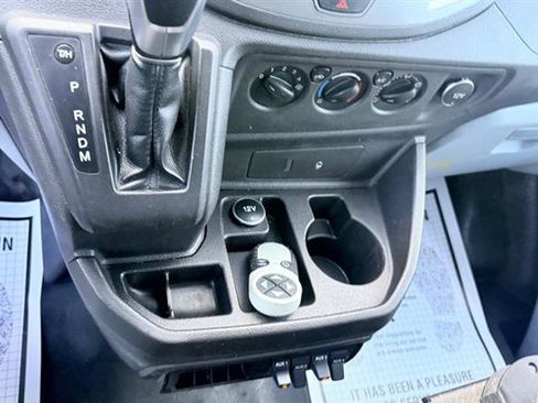 Used 2015 Ford Transit 250 130 Low Roof RWD image 15
