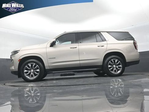 Used 2022 Chevrolet Tahoe LT w/ LT Signature Plus Package RWD image 20