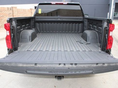 Certified 2025 Chevrolet Silverado 1500 Custom image 26