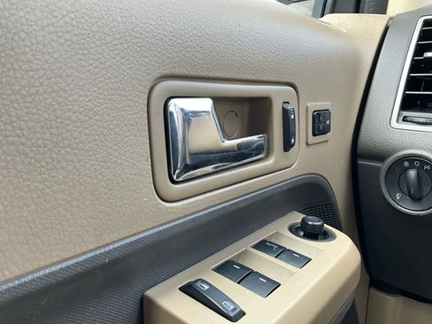 Used 2007 Ford Edge SEL Plus FWD image 20