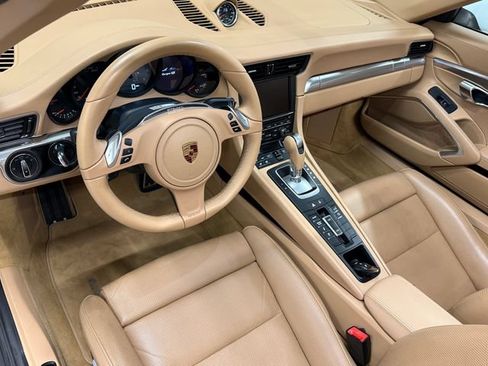 Certified 2016 Porsche 911 Targa 4S AWD/4WD image 4