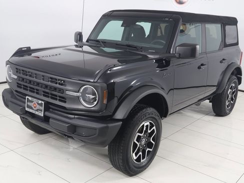 Used 2022 Ford Bronco 4-Door image 18