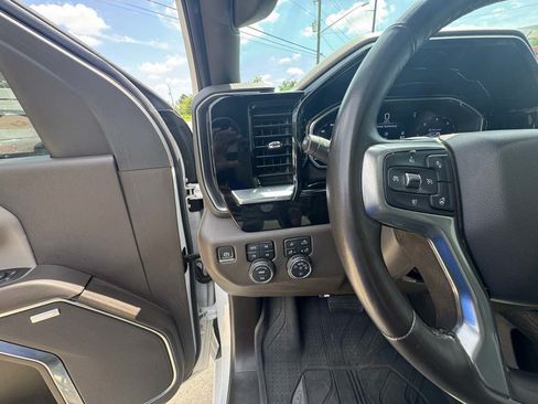 Used 2024 Chevrolet Silverado 3500 LTZ w/ LTZ Plus Package AWD/4WD image 14
