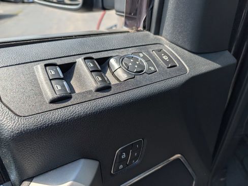 Used 2019 Ford F350 Lariat AWD/4WD image 25