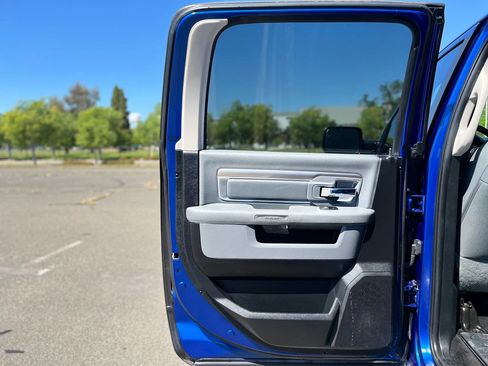 Used 2016 RAM 1500 Big Horn RWD image 11