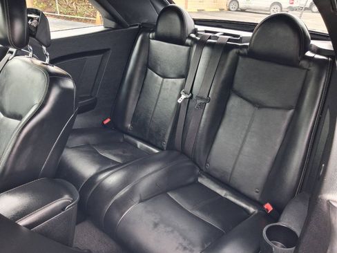 Used 2013 Chrysler 200 Limited FWD image 18