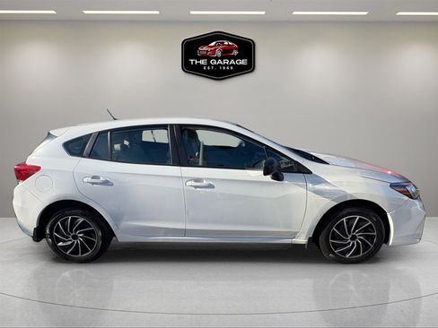 Used 2019 Subaru Impreza 2.0i image 9