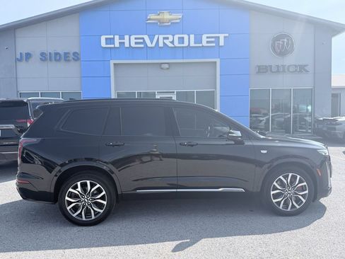 Used 2024 Cadillac XT6 Sport w/ Platinum Package AWD/4WD image 8