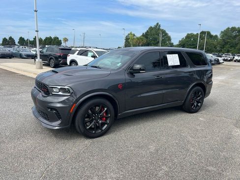 Used 2026 Dodge Durango SRT Hellcat w/ Premium Group AWD/4WD image 3