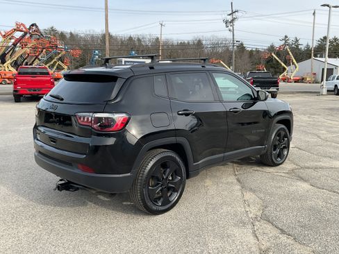 Used 2021 Jeep Compass Altitude w/ Sun and Sound Group image 6