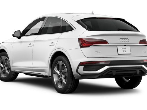 Certified 2024 Audi Q5 2.0T Premium AWD/4WD image 2