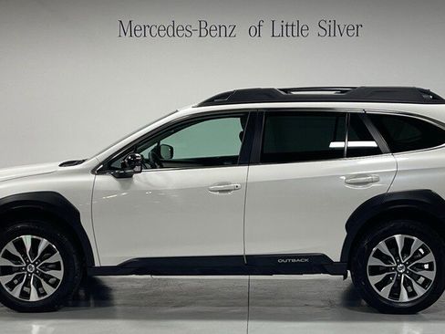 Used 2024 Subaru Outback Limited XT image 2