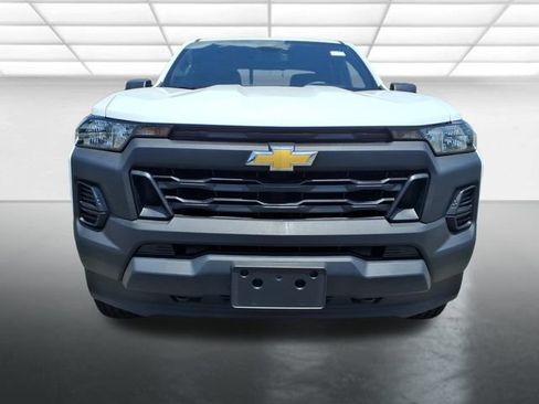 Used 2023 Chevrolet Colorado W/T AWD/4WD image 12