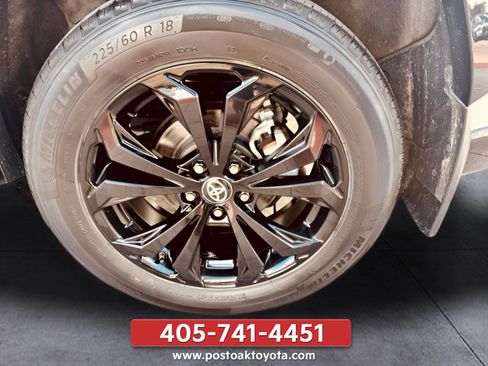 Used 2023 Toyota RAV4 XSE AWD/4WD image 40