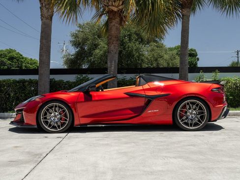 Used 2023 Chevrolet Corvette Z06 w/ Stealth Interior Trim Package RWD image 4