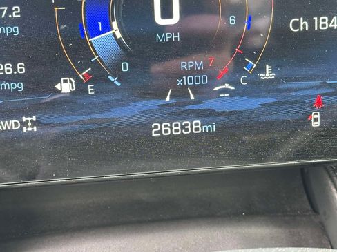 Used 2025 Chevrolet Equinox LT w/ Convenience Package II AWD/4WD image 24