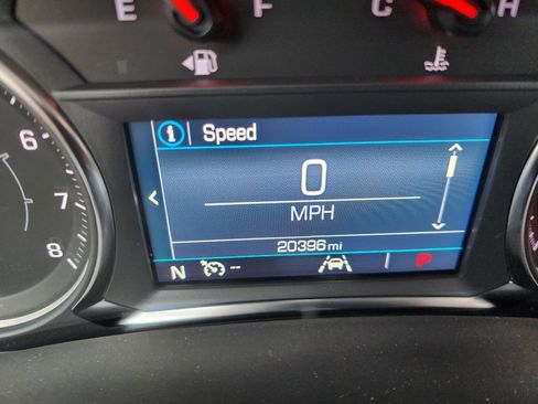 Certified 2023 GMC Terrain SLE w/ Driver Convenience Package image 33