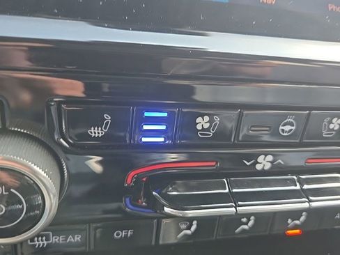 Used 2021 Jeep Grand Cherokee L Overland w/ Advanced Protech Group III image 21