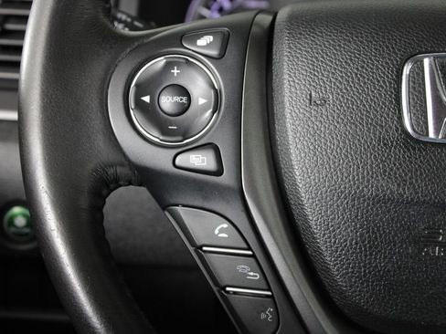 Used 2018 Honda Pilot EX-L image 25