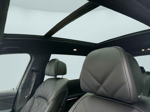 New 2026 BMW X7 xDrive40i image 25