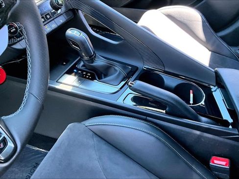 Used 2025 Hyundai Elantra N FWD image 17