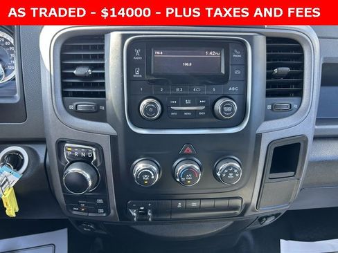 Used 2018 RAM 1500 Tradesman w/ Chrome Appearance Group image 23
