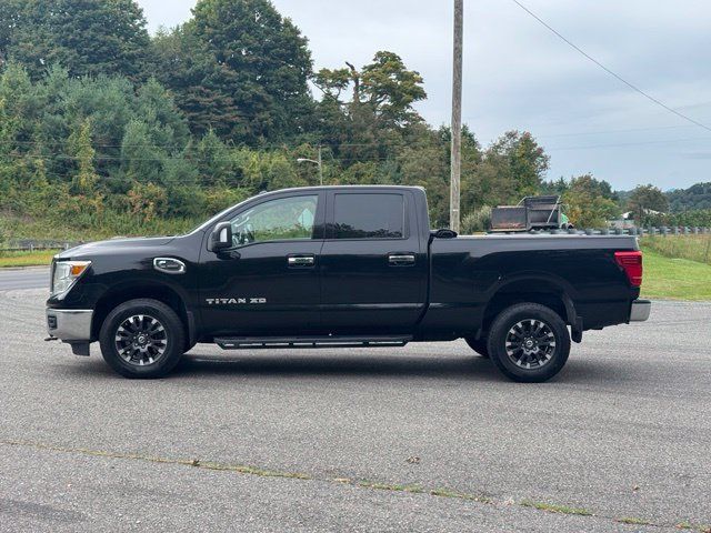 Used 2017 Nissan Titan SV AWD/4WD image 5