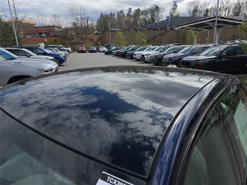 New 2026 BMW 760i xDrive w/ Executive Package image 12